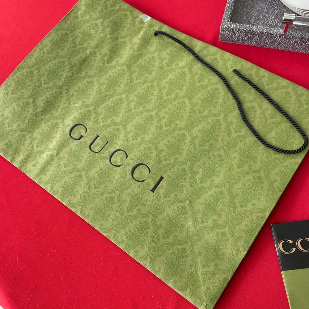 New Gucci shopping bags